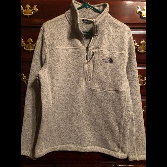 The North Face Men’s Fleece Sweater, Size Medium - Picture 1 of 1